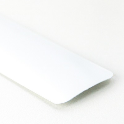 Lammelenmuster Weiß halbmatt Lammelenmuster Weiß halbmatt